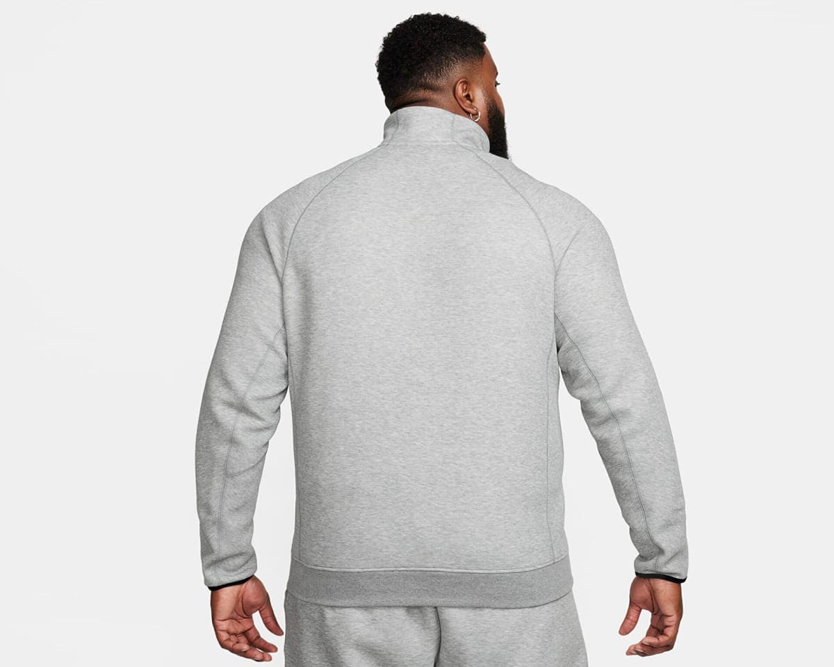 Nike Sportswear Tech Fleece 1/2 Zip - Image 3